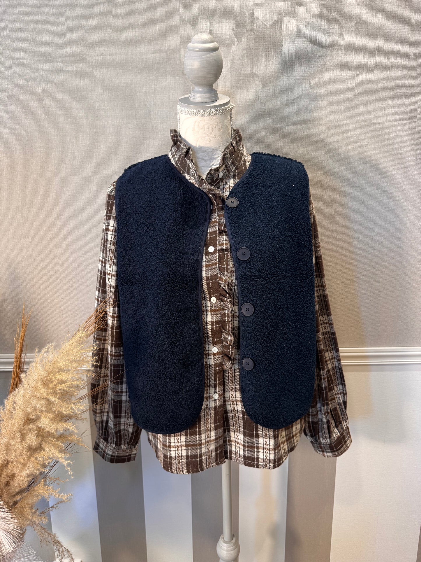 Le gilet sans manche uni Lund
