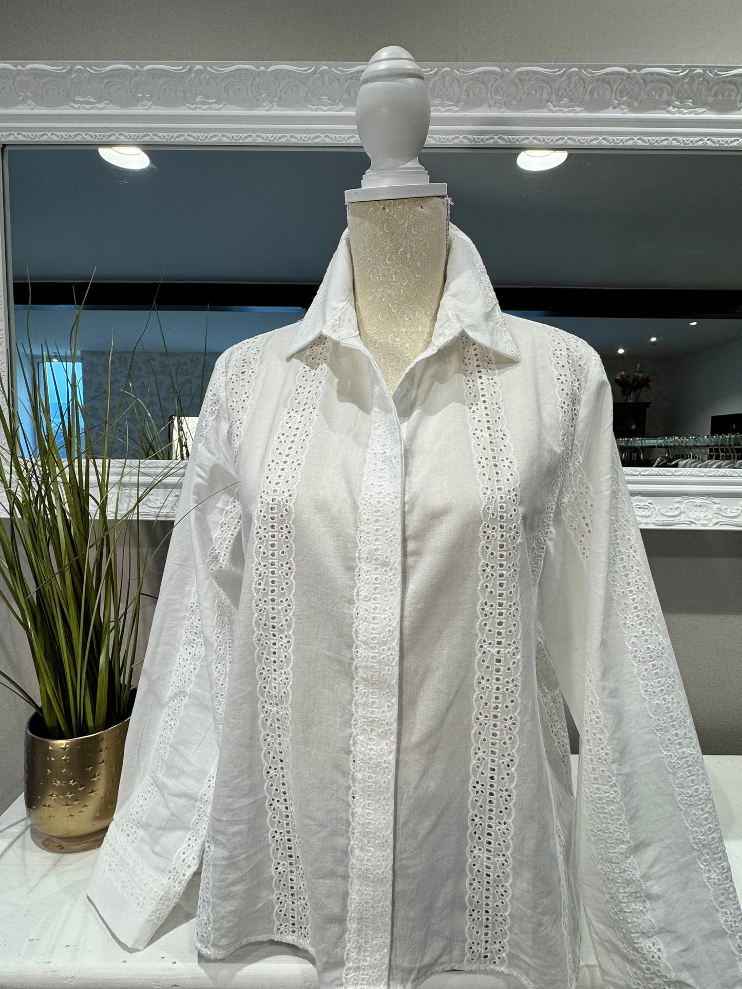 Le chemisier blanc Pépette