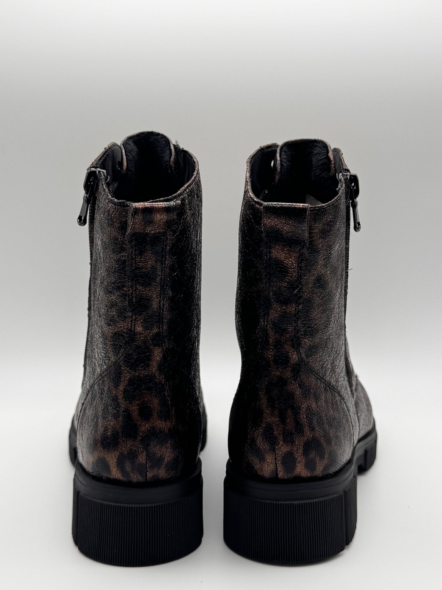 Boots léopard et lacet cristal D2S72-90