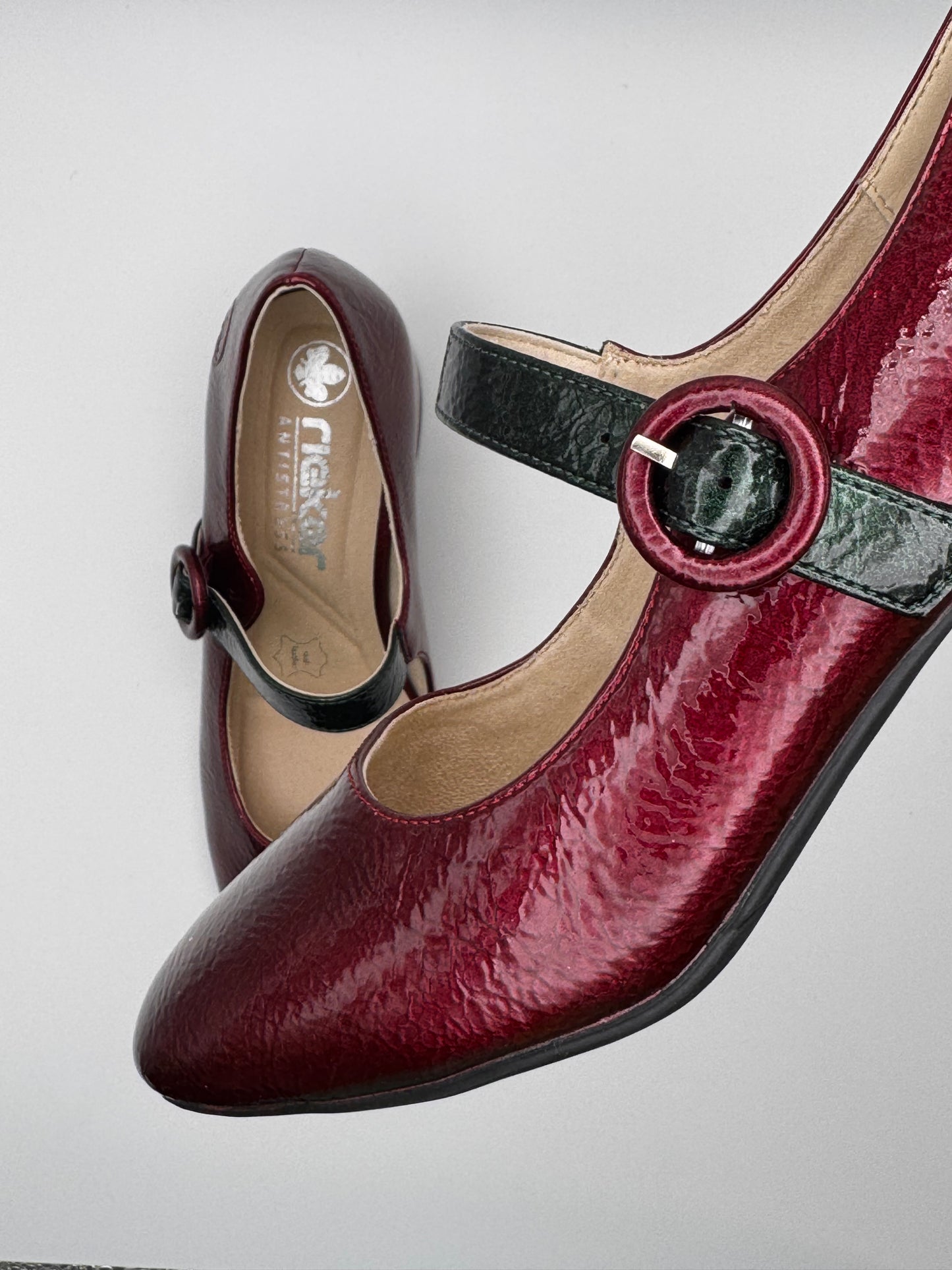 Chaussures à talon vernis bordeaux 44752-35 Rieker