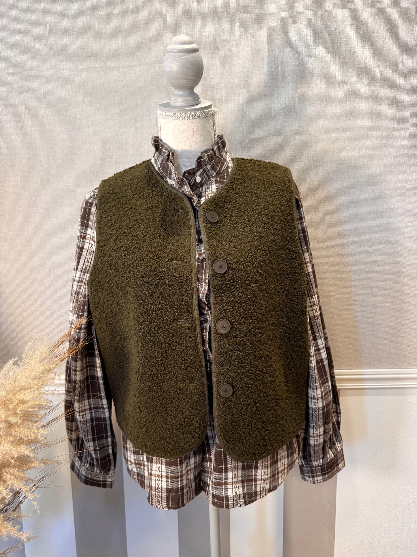 Le gilet sans manche uni Lund