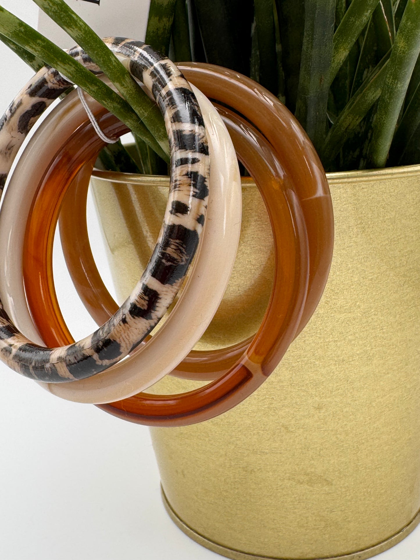 Set de 4 bracelets en résine