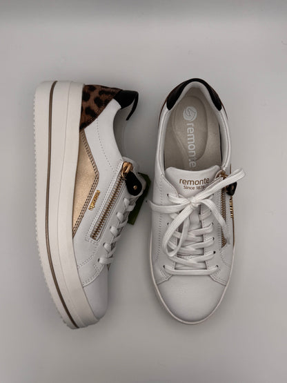 Baskets blanches et léopard Remonte D1C01-85