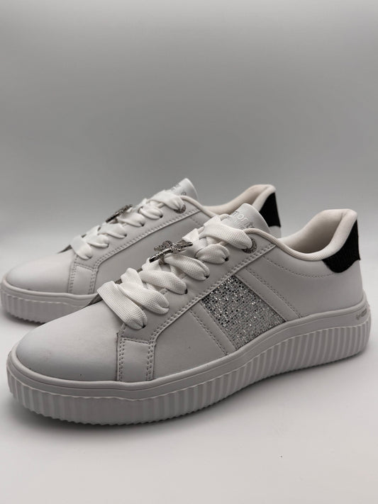 Baskets blanches, argentées et noires Remonte D3E02-80