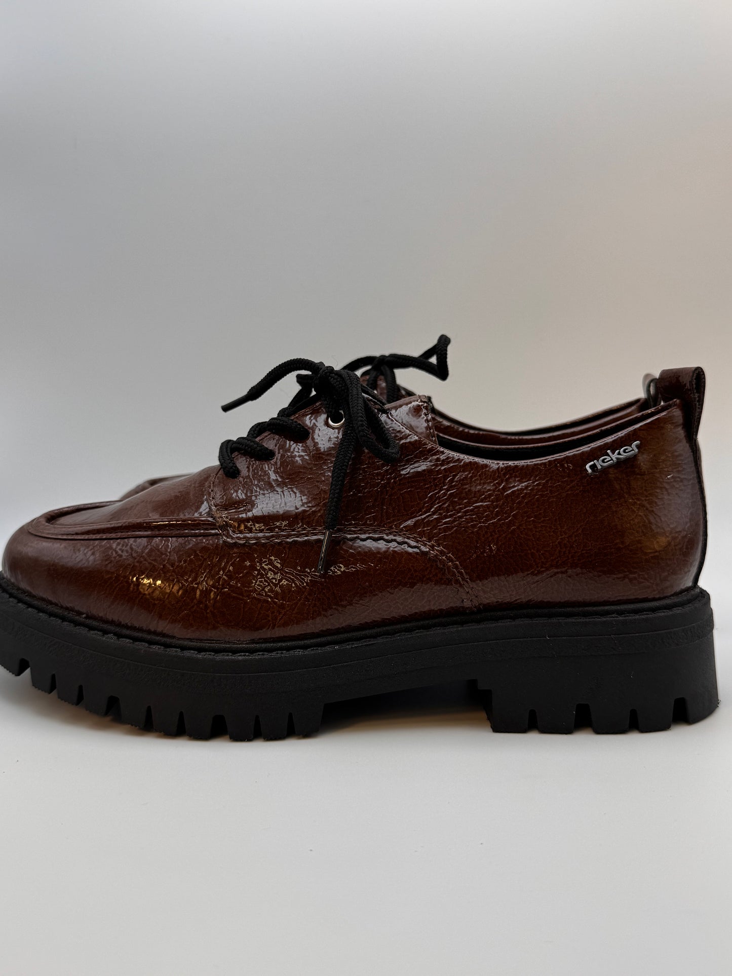 Derby marron 47500-25 Rieker