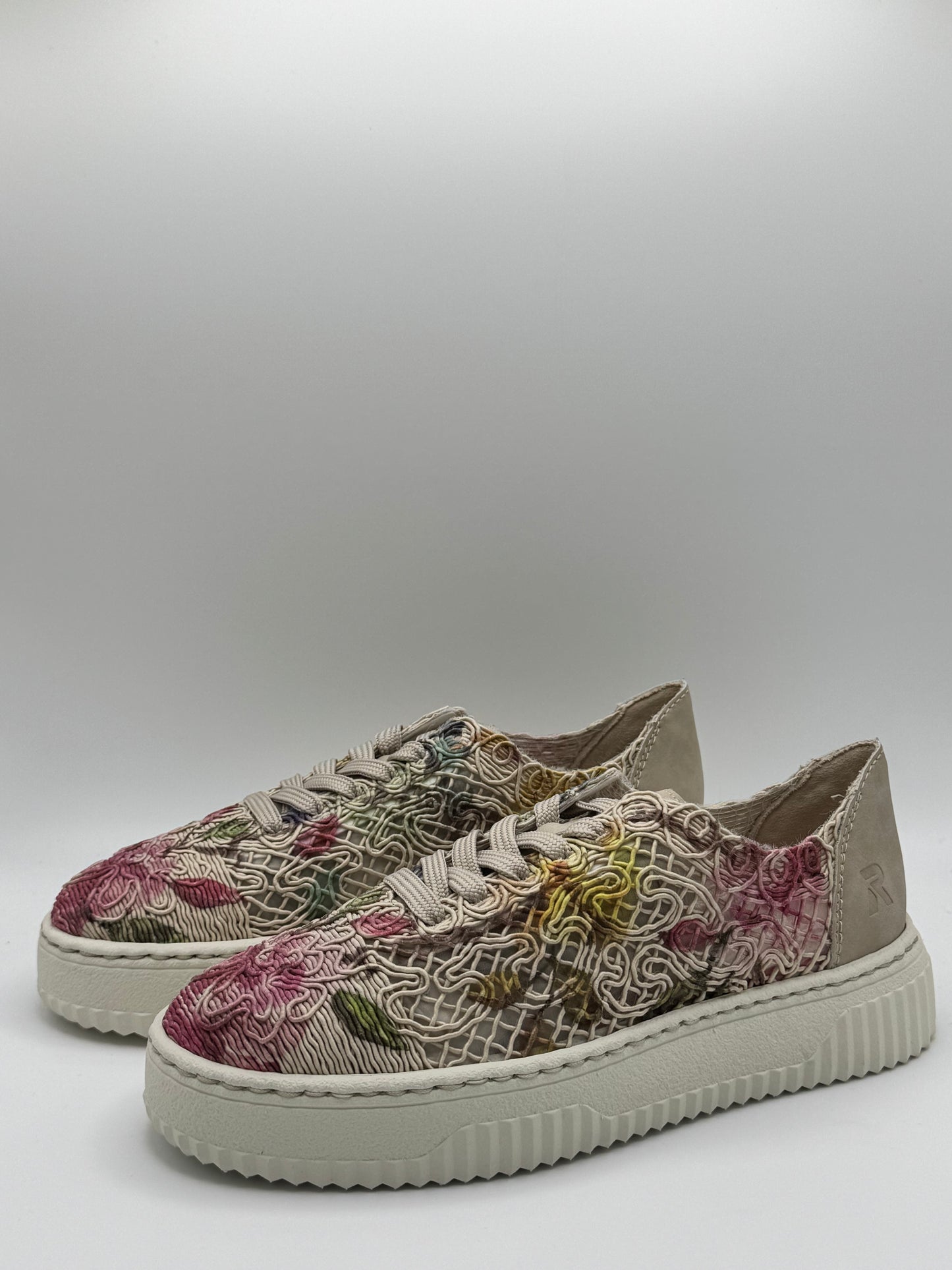 Baskets en broderie N9919-91