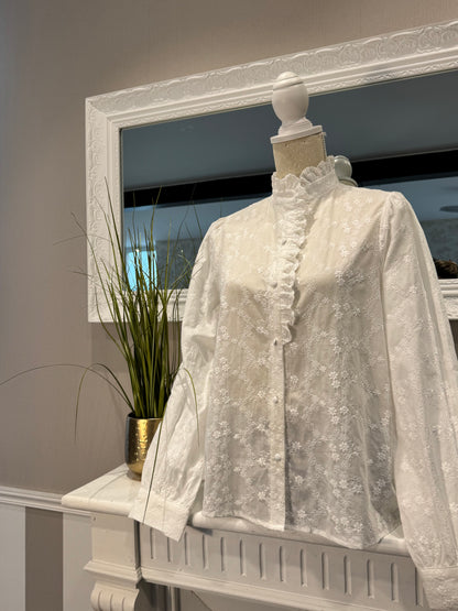 Le chemisier blanc Angelique