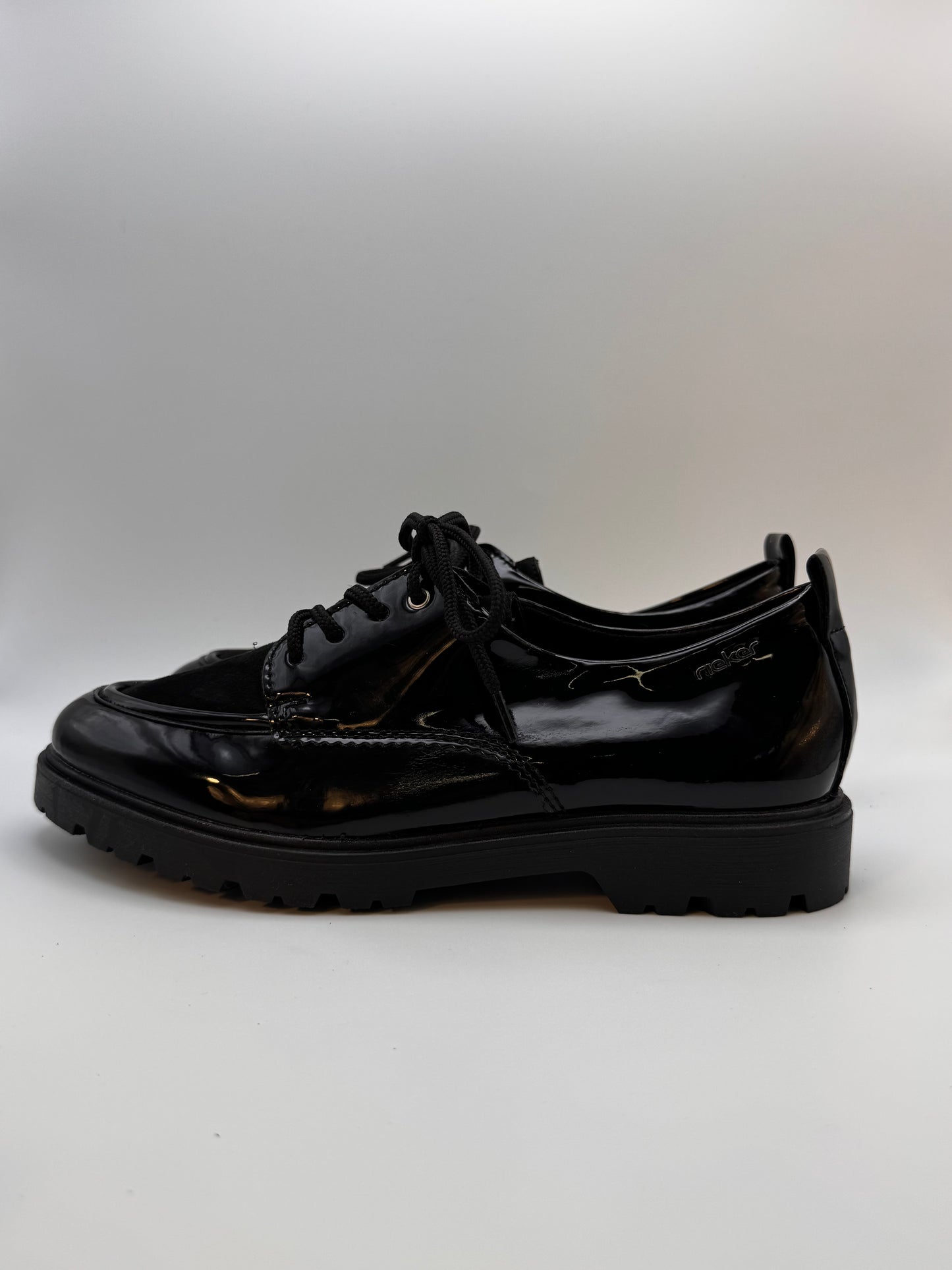 Derby vernis noir 45500-00 Rieker