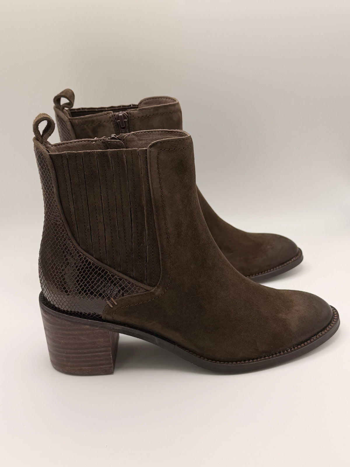 Bottines en nubuck marron Gony, Fugitive