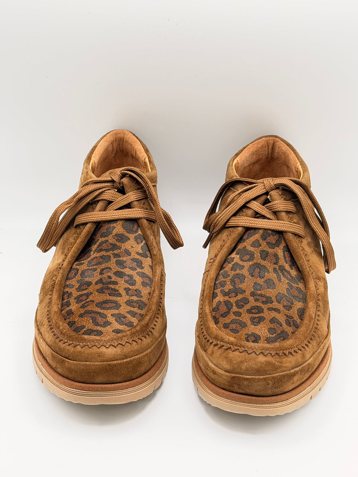 Chaussures montantes à lacets cognac et léopard Kelvine, Fugitive
