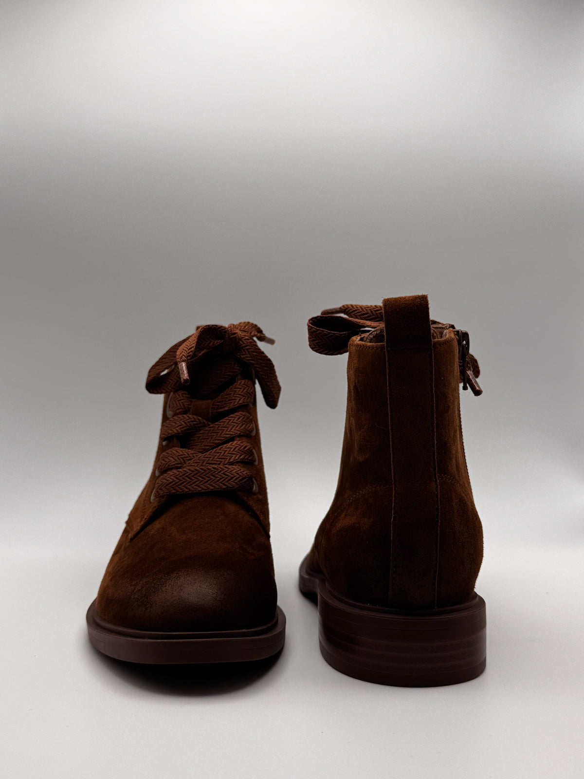 Boots camel Feutre de chez Fugitive