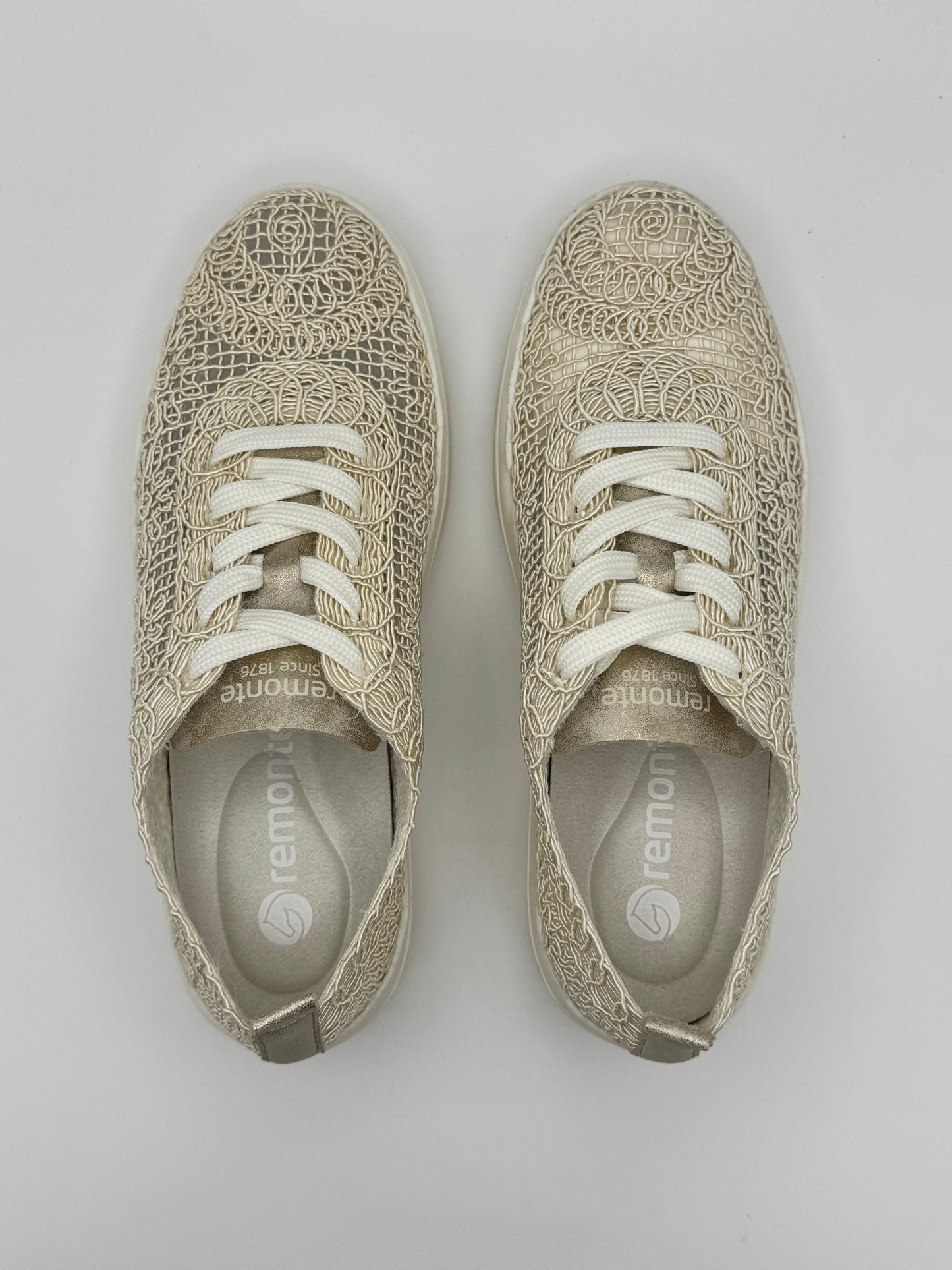 Les baskets brodées beige D1C14-60 Remonte