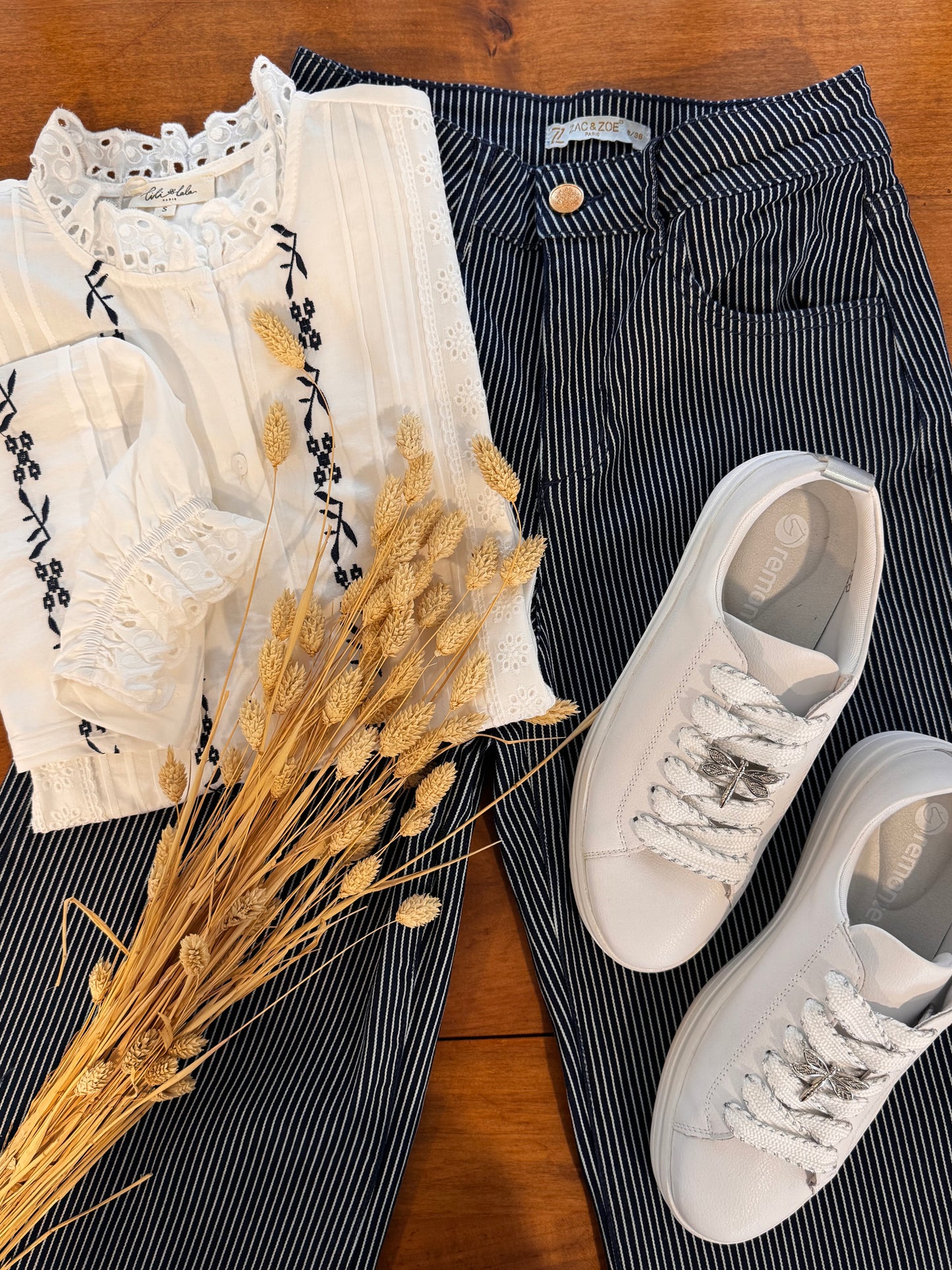 Chemisier blanc à broderies