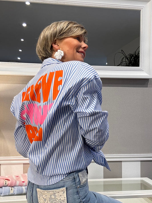 La chemise « Believe in your dreams »