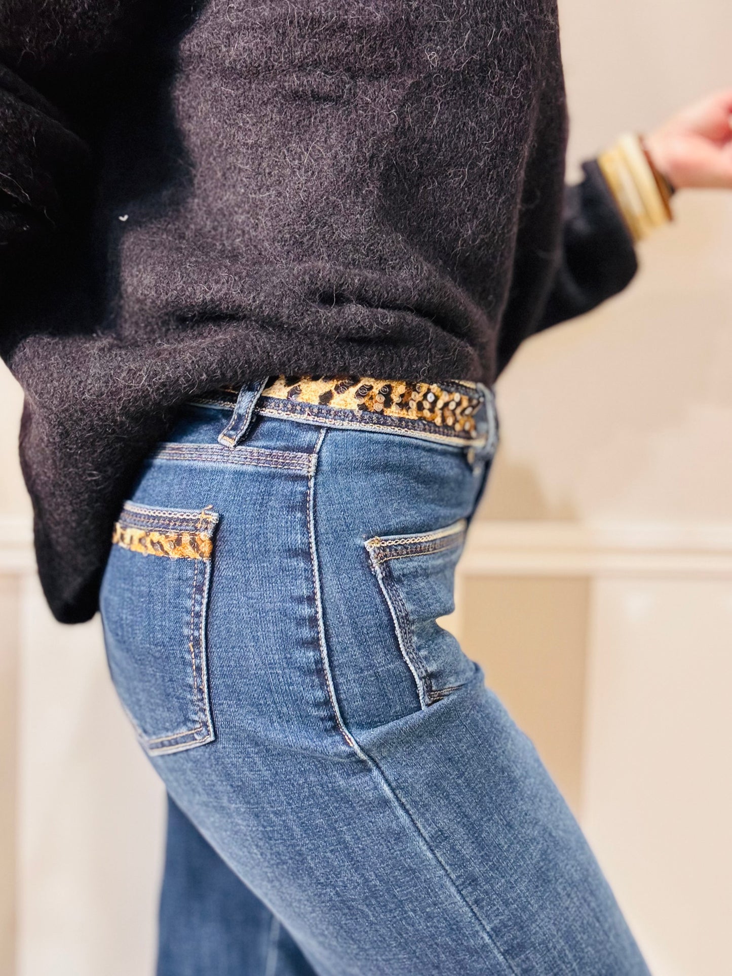 Le jean’s à sequins léopard