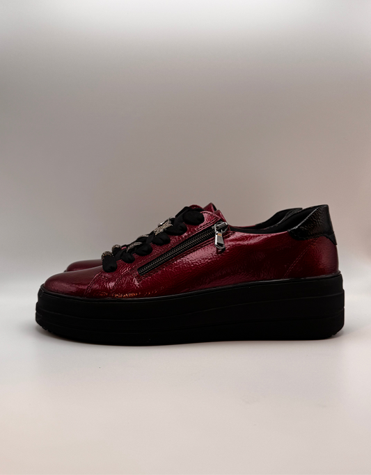 Basket vernis rouge D1C09 Remonte