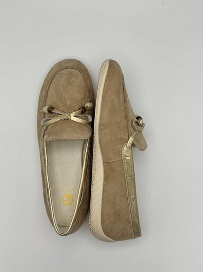 Ballerines Mocassin sable et or de chez Fugitive
