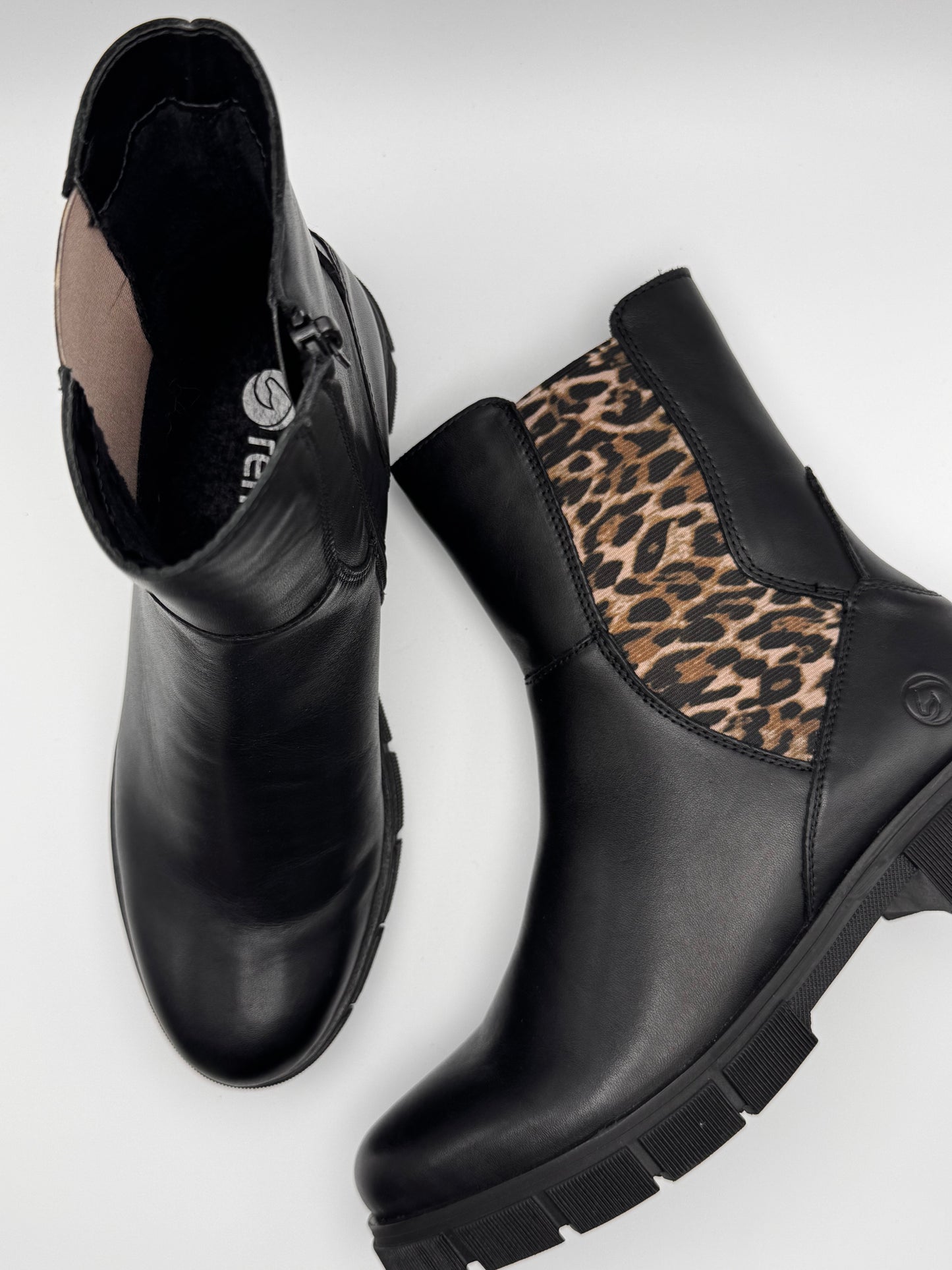 Boots noir et léopard D2S70-03 Remonte