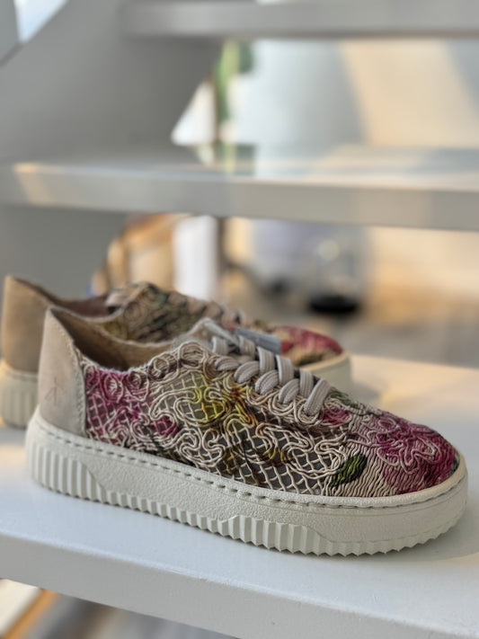 Baskets en broderie N9919-91