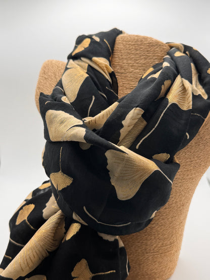 Le foulard ginkgo