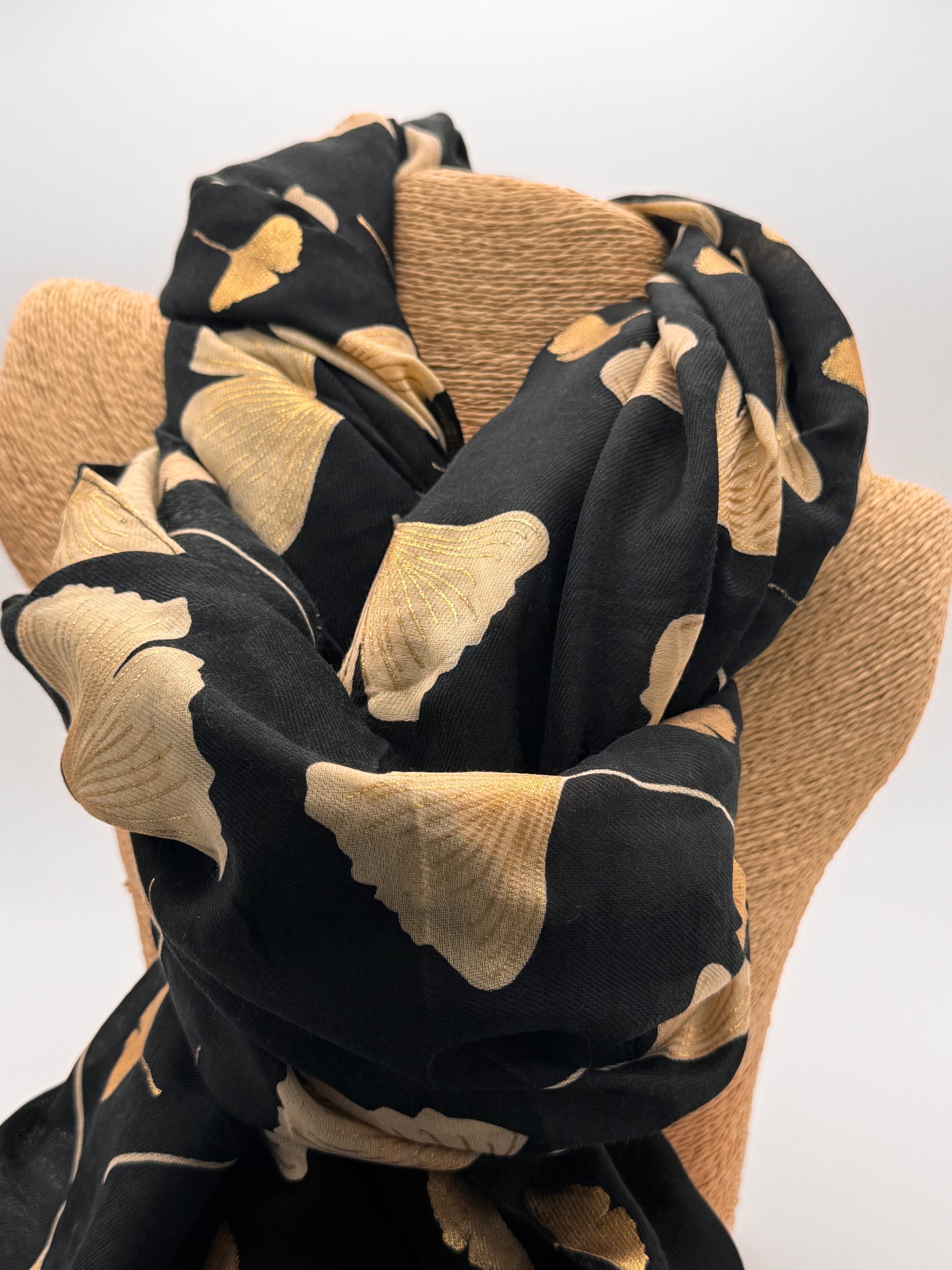 Le foulard ginkgo