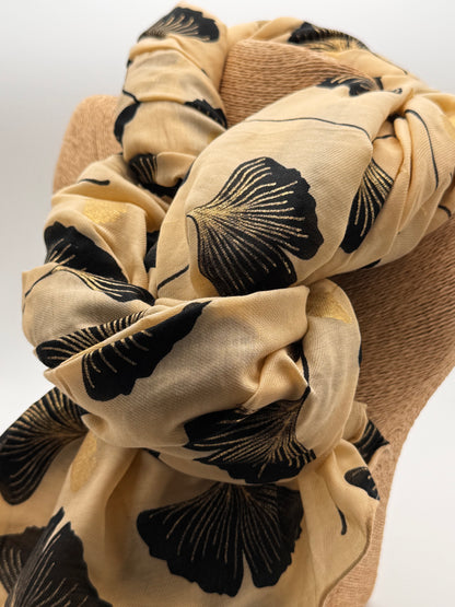 Le foulard ginkgo